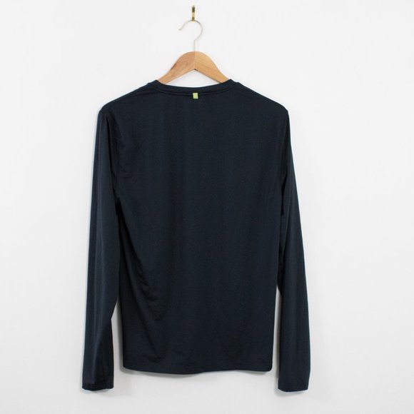 *Joe Fresh Black Active Long Sleeve - Picture 3 of 6